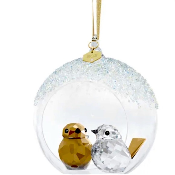 Swarovski Holiday Magic SCS Annual Edition 2022 Crystal Ball Ornament #5628005 - Picture 1 of 6